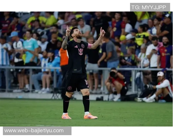 梅西24球领跑射手榜14助助攻榜紧随其后能否双双称霸赛季